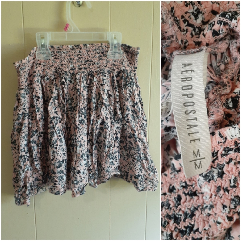 Aeropostale pink skirt size medium stretchy flowy